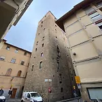Guicciardini Central Apartment